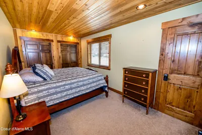 Property 25-10241 - Photo 15
