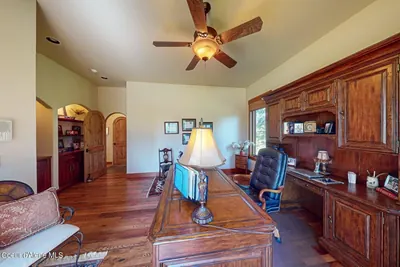 Property 24-5735 - Photo 35