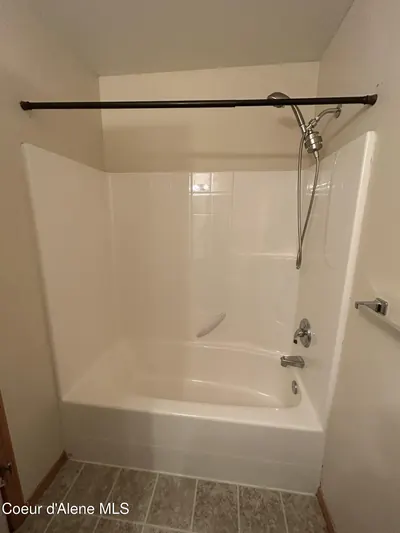 Property 26-10043 - Photo 27