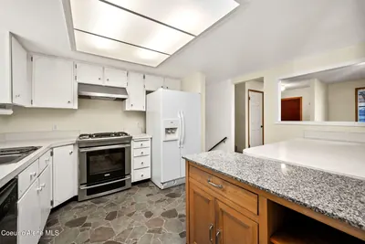 Property 26-9221 - Photo 15