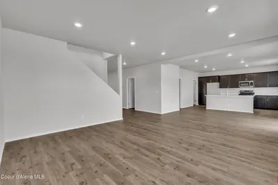 Property 26-8710 - Photo 8
