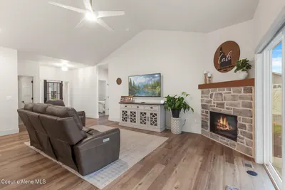 Property 26-9744 - Photo 6