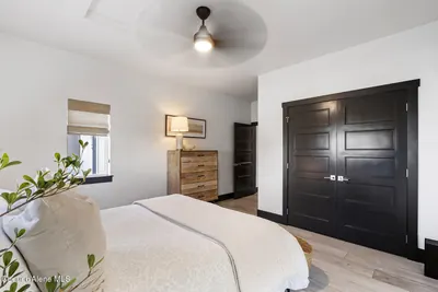 Property 26-10390 - Photo 29