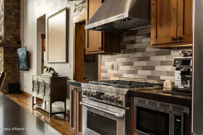 Property 26-9225 - Photo 12