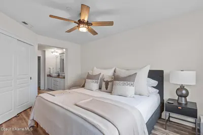 Property 26-8208 - Photo 13