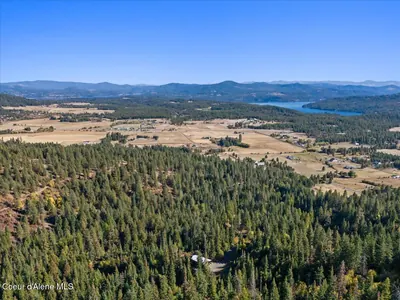 Property 26-9912 - Photo 38
