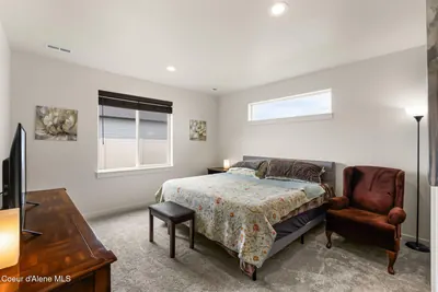 Property 26-10490 - Photo 14