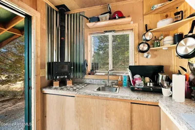 Property 26-10260 - Photo 10