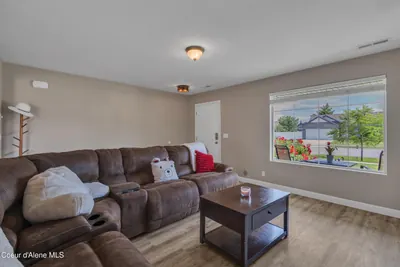 Property 26-6858 - Photo 6