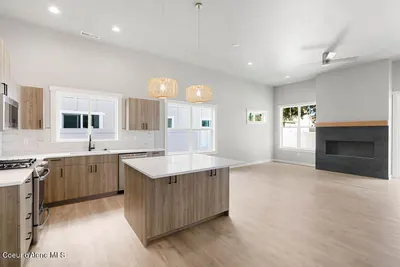 Property 26-6235 - Photo 3