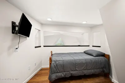 Property 26-9825 - Photo 26