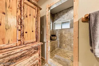 Property 26-8410 - Photo 47