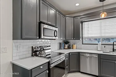 Property 26-7742 - Photo 18