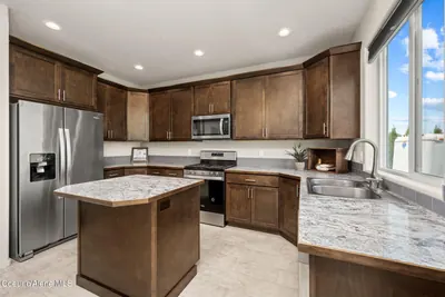 Property 26-7873 - Photo 4