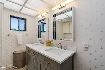 Property 26-10150 - Photo 25