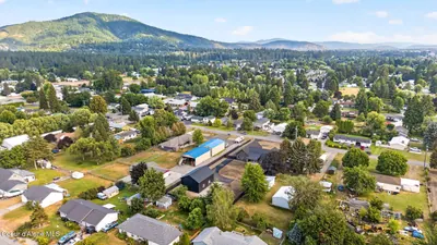 Property 26-7423 - Photo 90