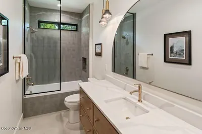 Property 26-9889 - Photo 19