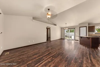 Property 26-9090 - Photo 11
