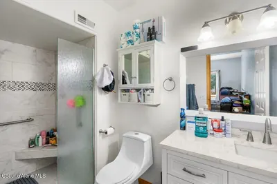 Property 26-8062 - Photo 11
