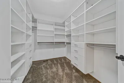 Property 26-10592 - Photo 18