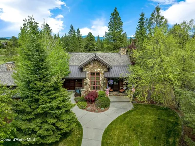 Property 26-3932 - Photo 2