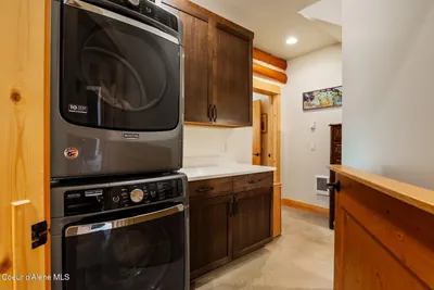 Property 26-8300 - Photo 17