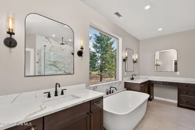 Property 26-9407 - Photo 15
