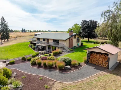 Property 26-9397 - Photo 2