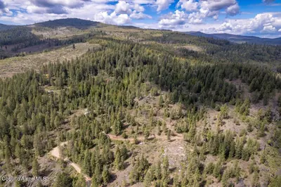 Property 26-1390 - Photo 2