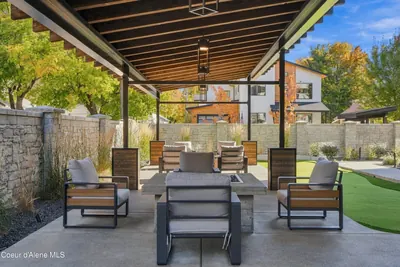 Property 26-10332 - Photo 51