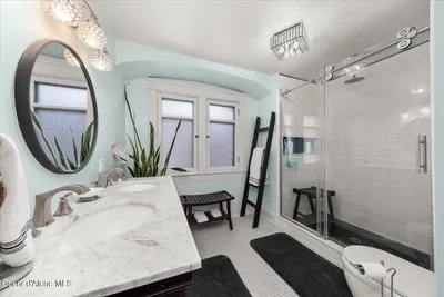 Property 25-11425 - Photo 61