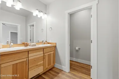 Property 26-7606 - Photo 27