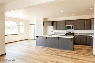 Property 26-8932 - Photo 10