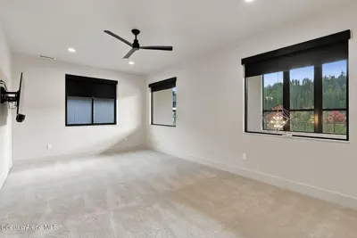 Property 26-7745 - Photo 55
