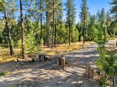 Property 26-9830 - Photo 1