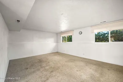 Property 26-9221 - Photo 33