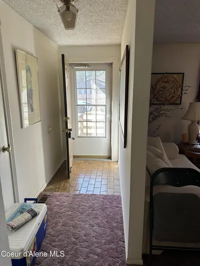 Property 26-9327 - Photo 17