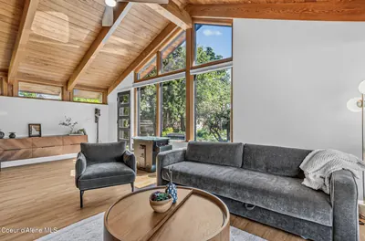 Property 26-10018 - Photo 12