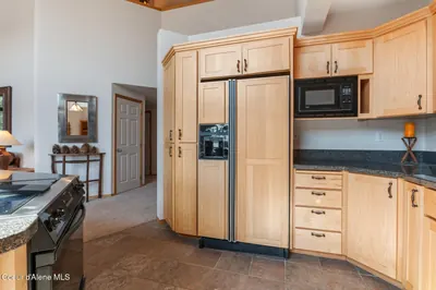 Property 26-5528 - Photo 12