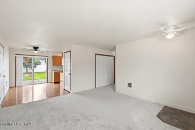 Property 26-9315 - Photo 6