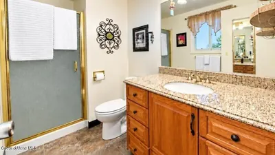 Property 26-10176 - Photo 15