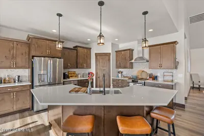 Property 26-10108 - Photo 21