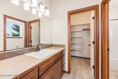Property 26-10007 - Photo 18