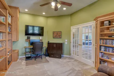 Property 26-7910 - Photo 24
