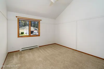 Property 26-10065 - Photo 20