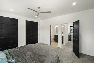 Property 26-8342 - Photo 25