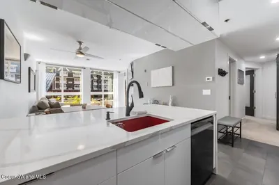 Property 26-6240 - Photo 10