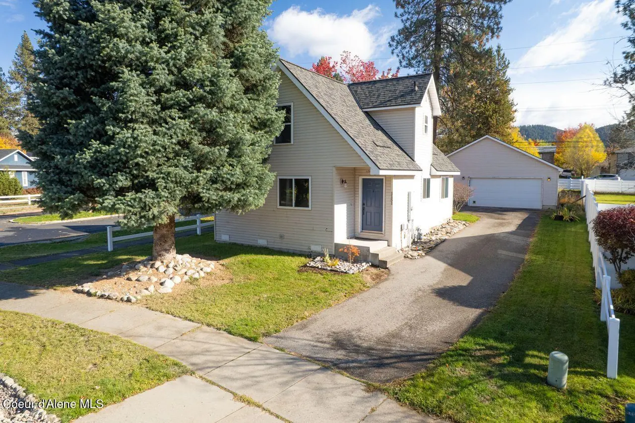 Property 26-10483 - Photo 1