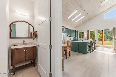 Property 26-8289 - Photo 10