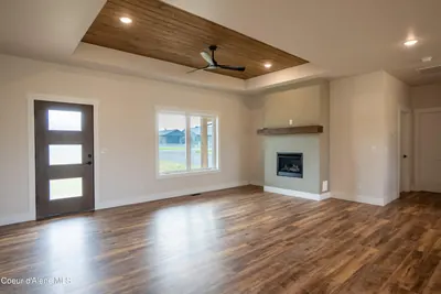 Property 26-8244 - Photo 5